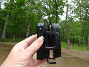 A piece of rubber places between the antenna and MiFi.
