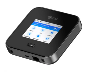 Nighthawk M6 Pro netgear m7 pro mr7400 hotspot front right